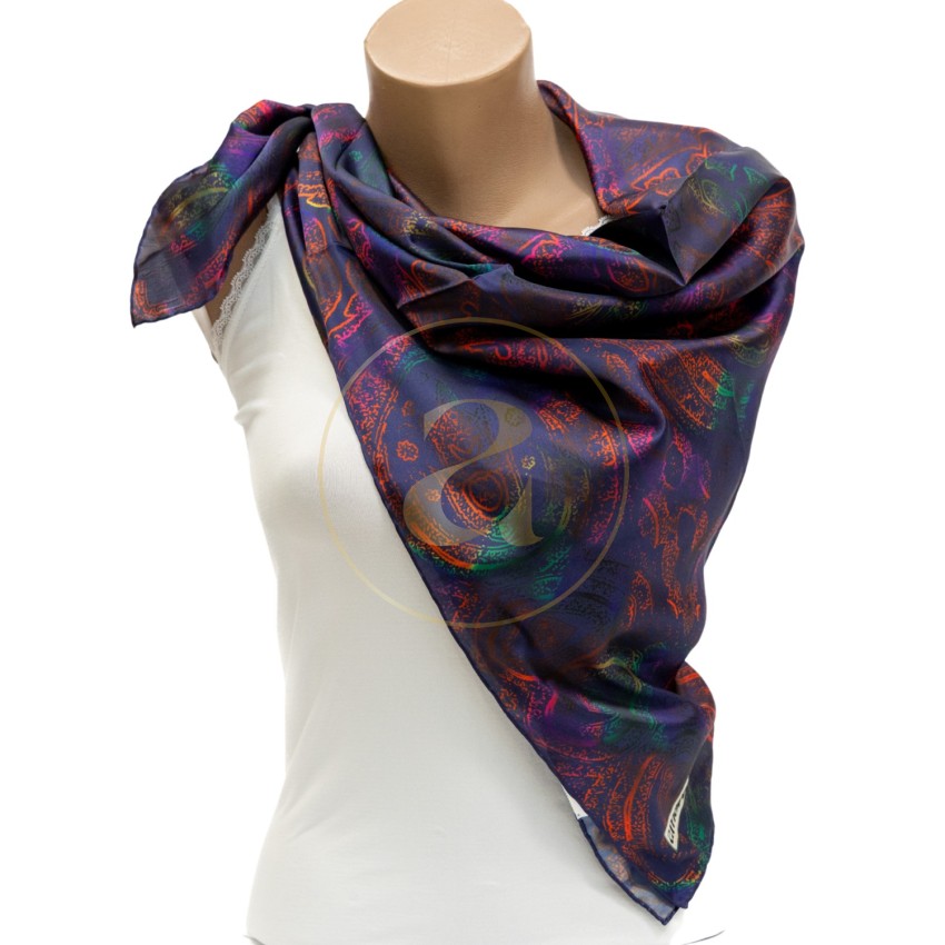 Елегантен дамски шал AMORE Emanuela, 90см х 90см